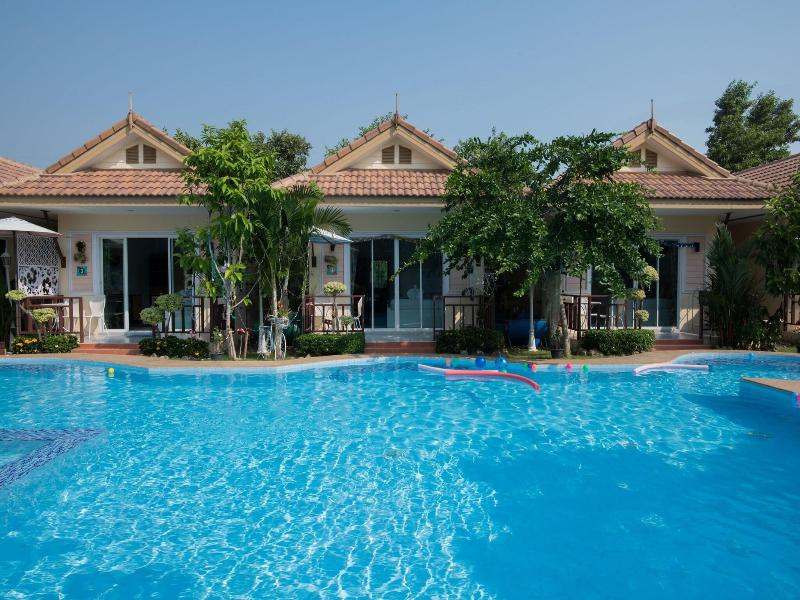 Charm Resort Cha Am image