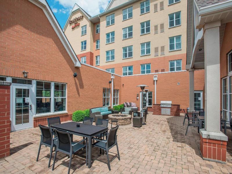 Residence Inn Cincinnati North West Chester image