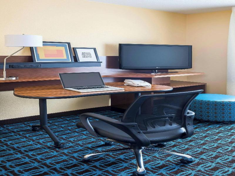 Fairfield Inn Suites Findlay — photo 94