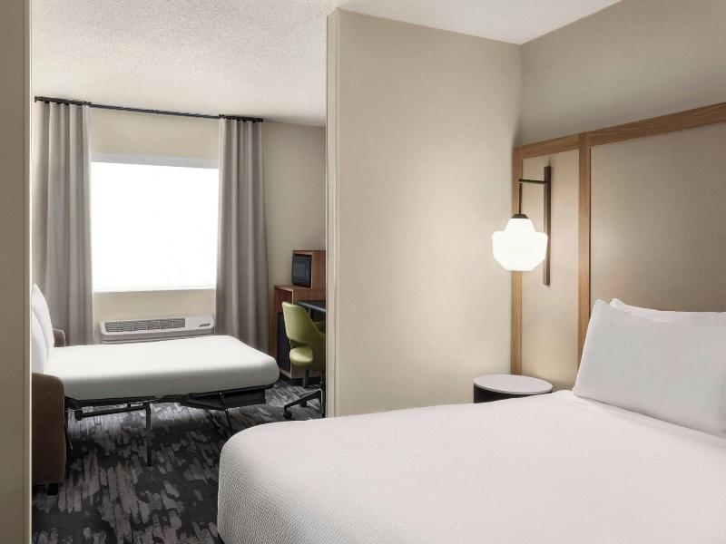SUITE EXECUTIVE KING BED — photo 8