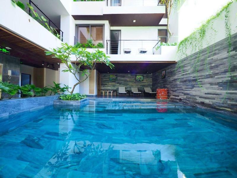 John Boutique Villa image