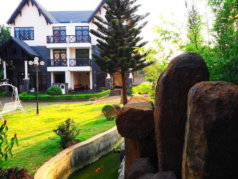 Resort Coffee Tour