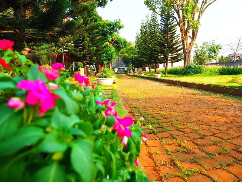 Resort Coffee Tour