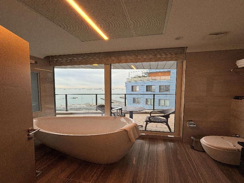 Best Western Premier Ottoperla Hotel image