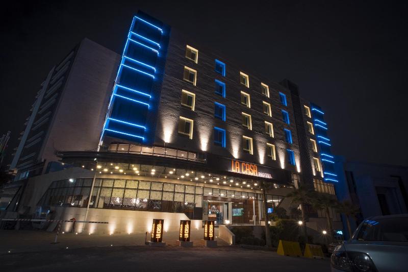 La Casa Hotel Amman image