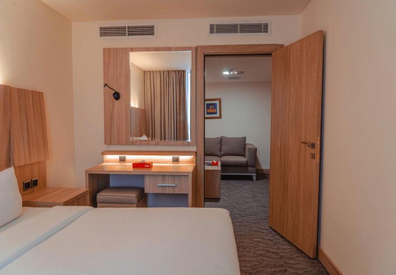 La Casa Hotel Amman image