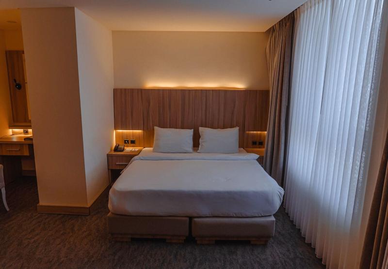 La Casa Hotel Amman image