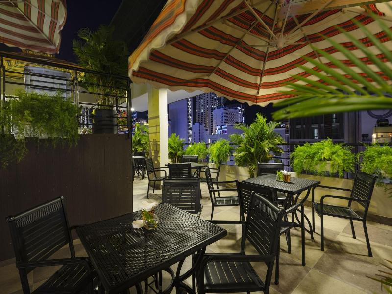 Maple Leaf Hotel Apartment image
