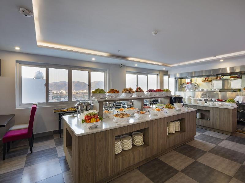 Maple Leaf Hotel Apartment image