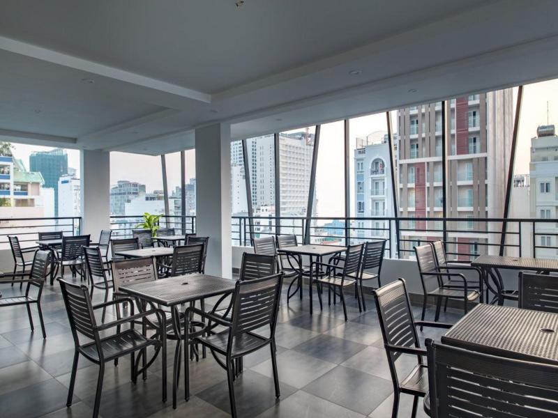 Maple Leaf Hotel Apartment image