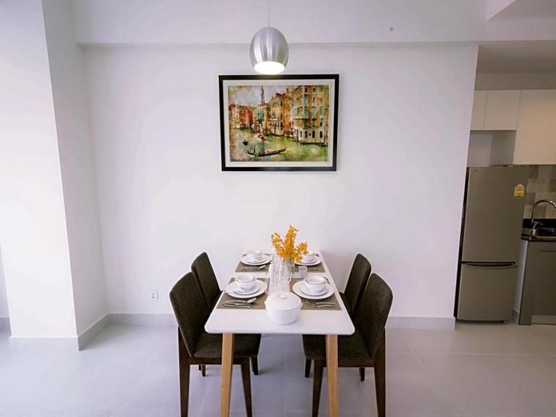 Sun Apartment image