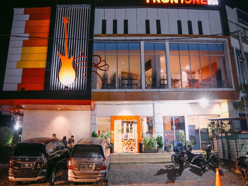 Front One Inn Muntilan