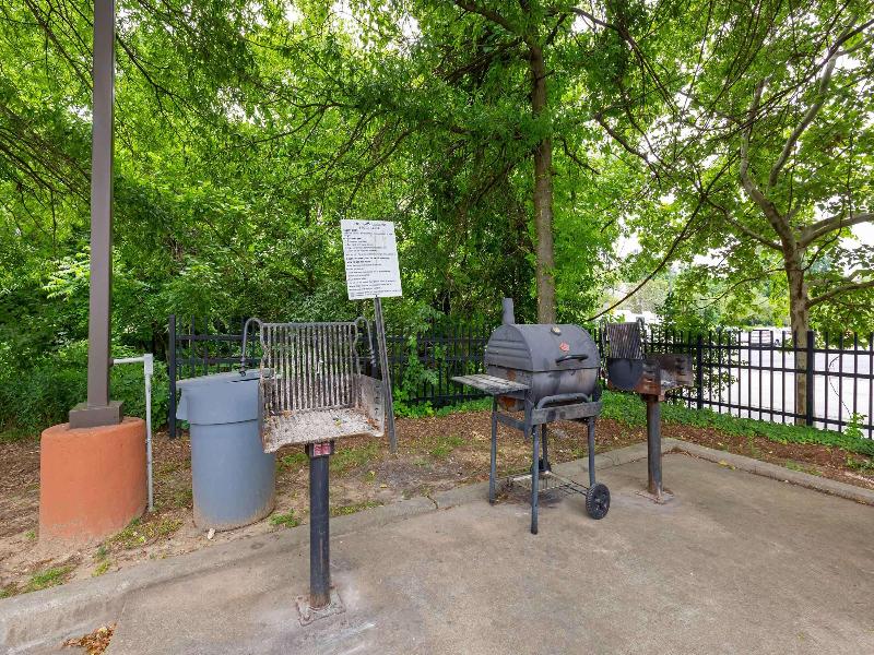Extended Stay America Baltimore Bwl Airport Int L image