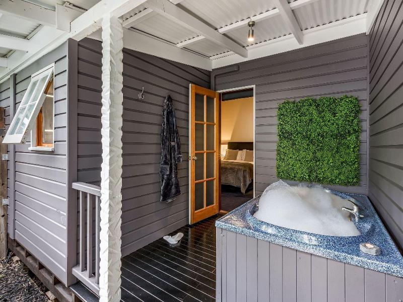 Yallingup Lodge Spa Retreat