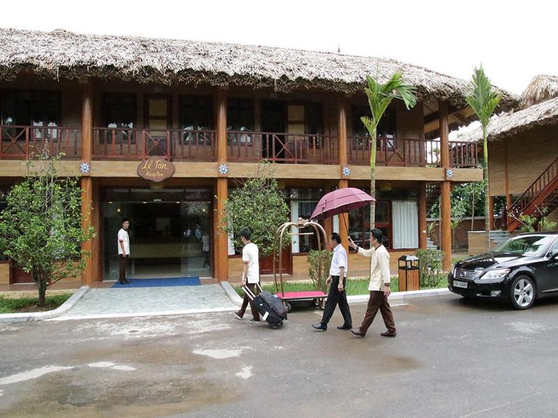 Hoa Binh Hotel 1