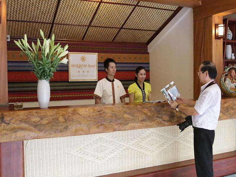 Hoa Binh Hotel 1