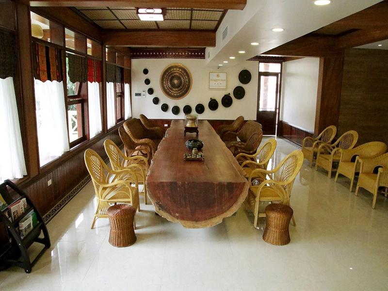 Hoa Binh Hotel 1