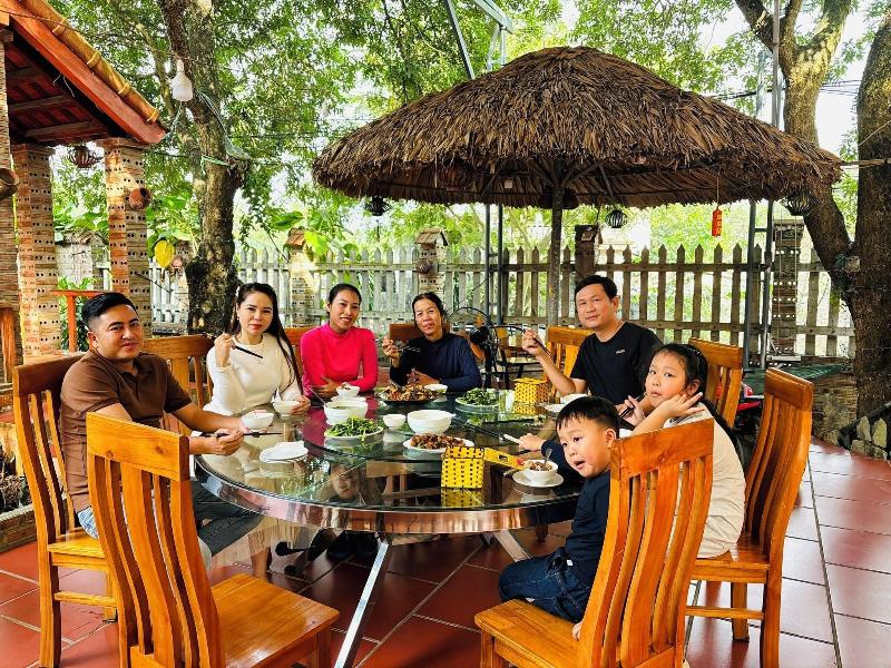Ninh Binh Mountain View Homestay image
