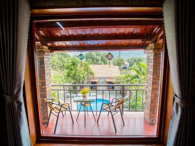 Ninh Binh Mountain View Homestay image
