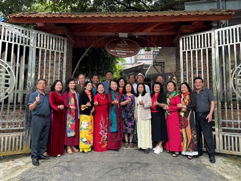Ninh Binh Mountain View Homestay image