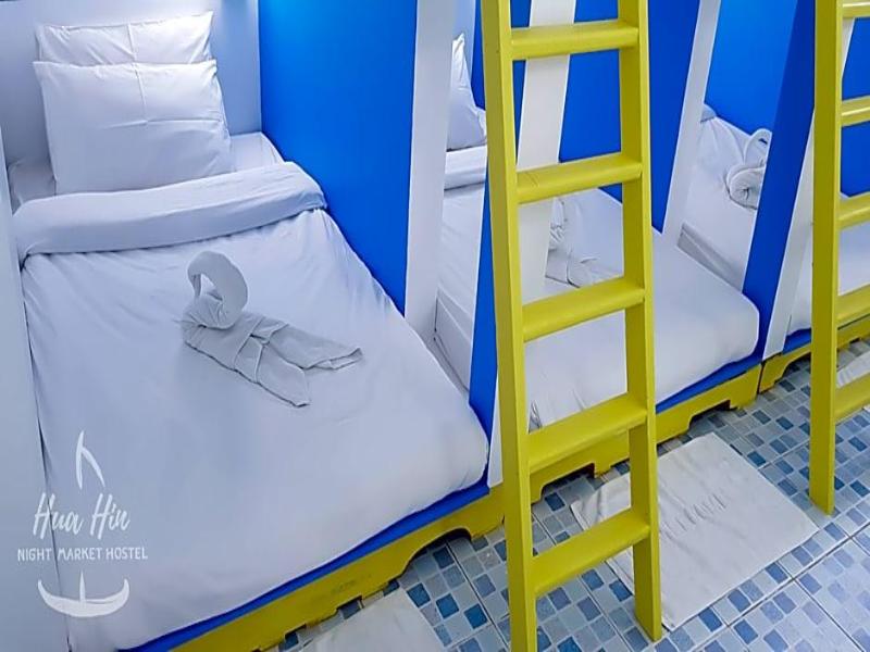 Hua Hin Night Market Hostel image