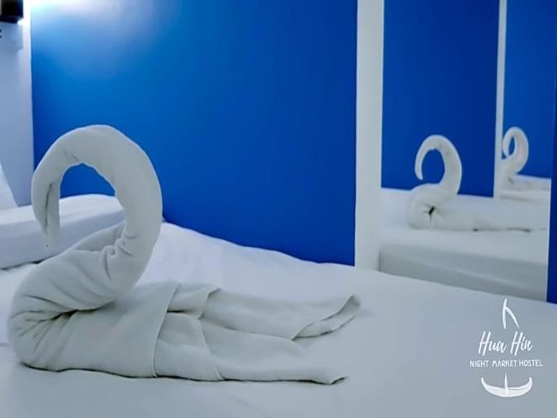Hua Hin Night Market Hostel image