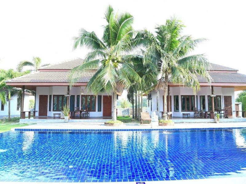WATERSIDE RESORT image