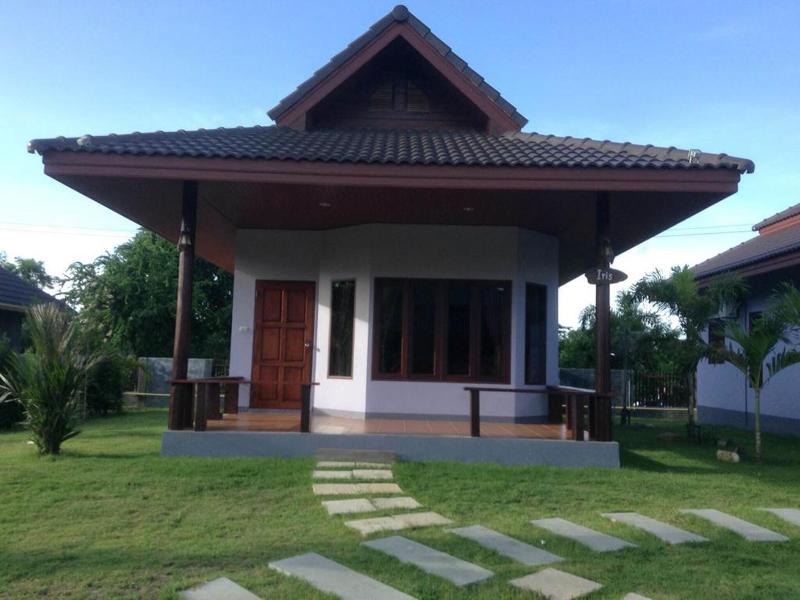 WATERSIDE RESORT image