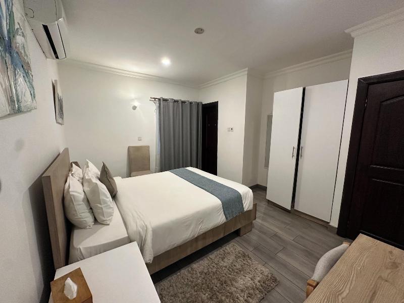 Villandro Residence image
