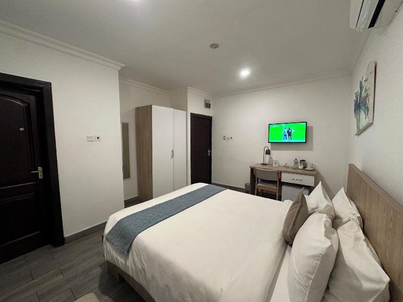 Villandro Residence image