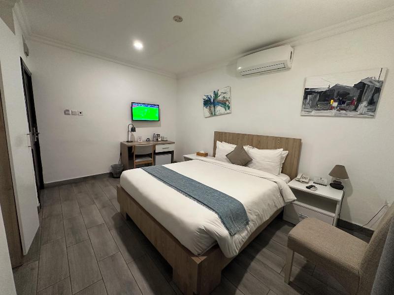 Villandro Residence image
