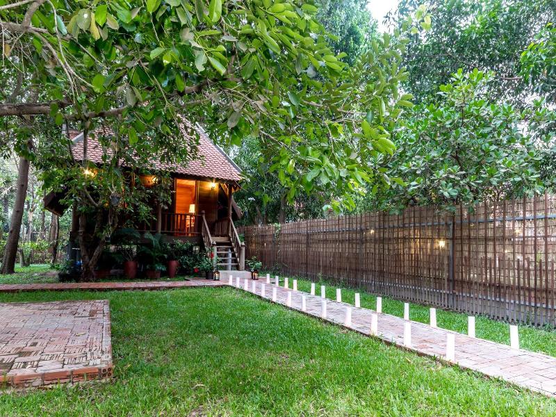 Angkor Heart Bungalow image