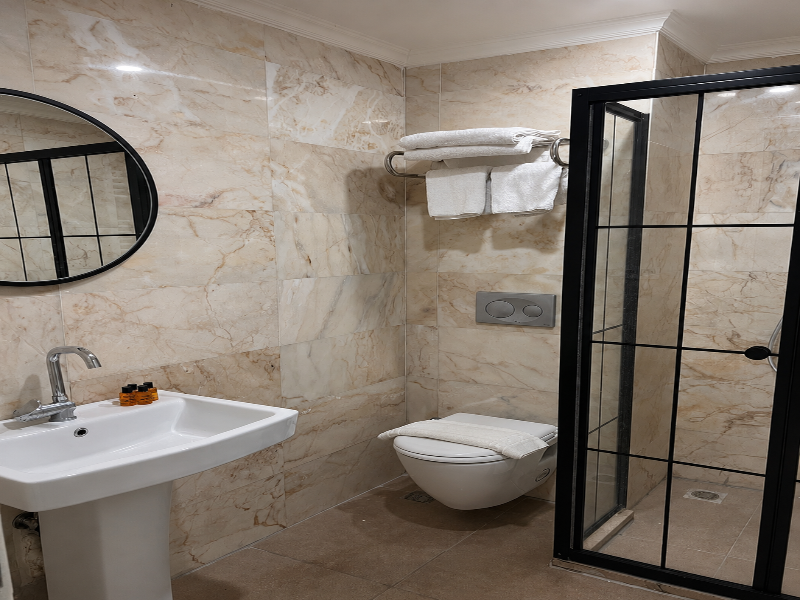 Demare Hotel image