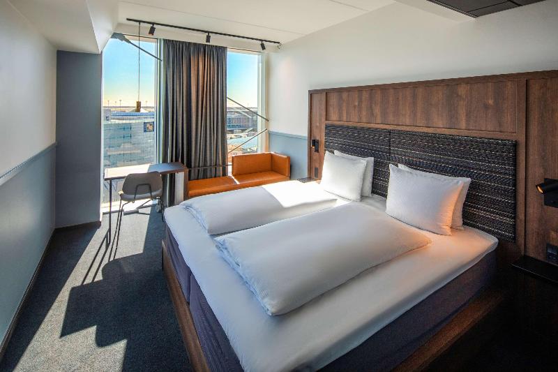 Comfort Hotel Copenhagen Airport image