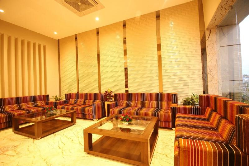Hotel Le Roi Raipur image
