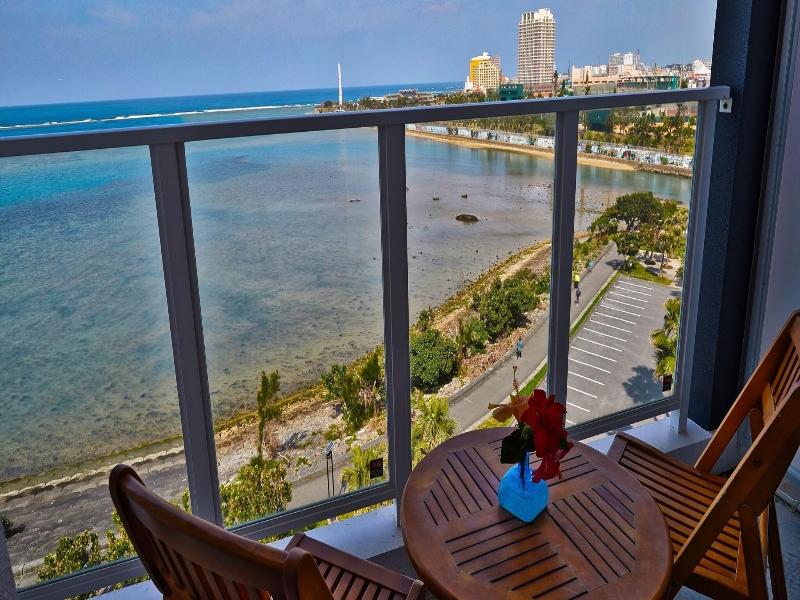 Beachfront Tower Mihama byDSH image