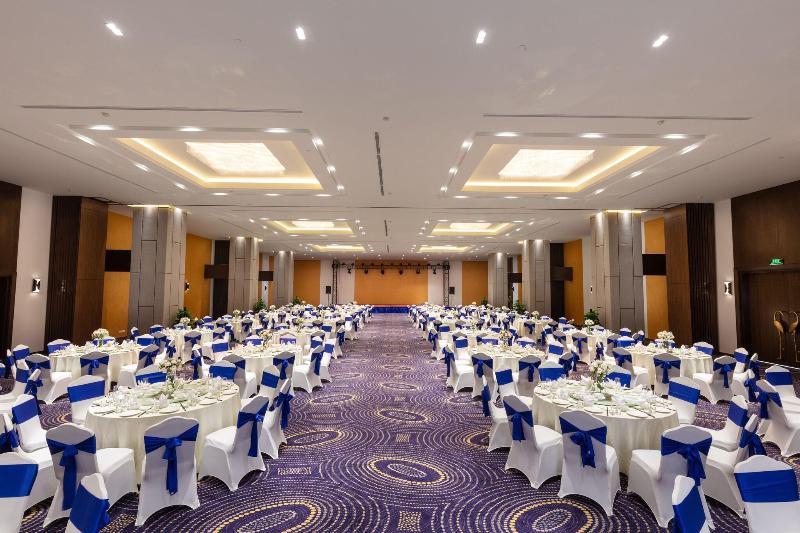 DIC Star Hotels & Resorts Vinh Phuc image