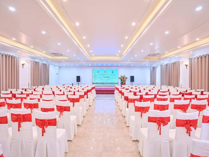VIET 4 SEASONS HOTEL