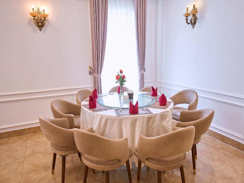 VIET 4 SEASONS HOTEL