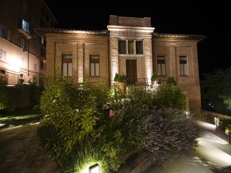 Villa Del Sole image