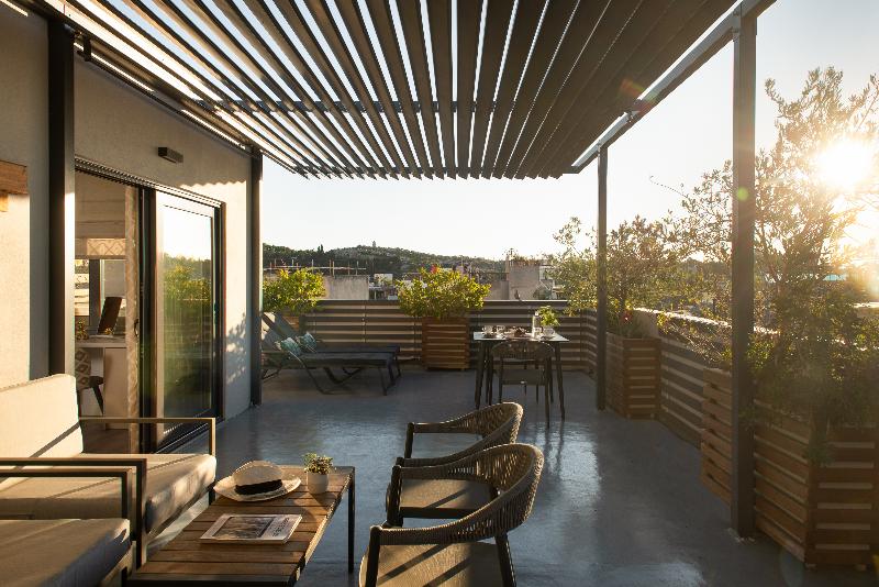 The Urban Nest Athens - Suites & Apartments image