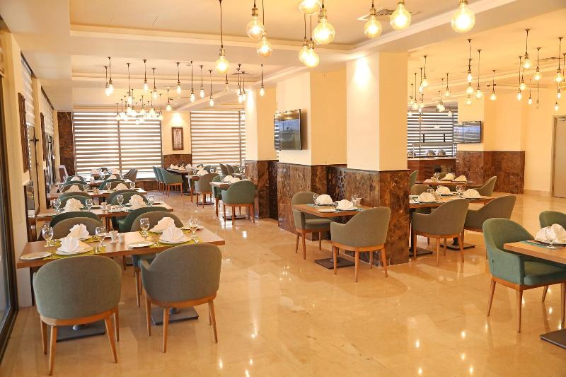 Lacosta Hotel image