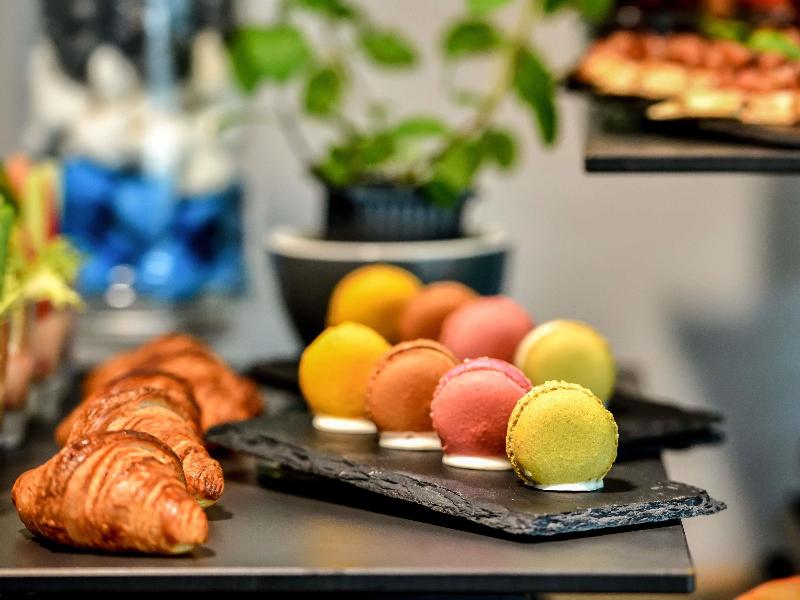 Grand Mercure Dubai City image