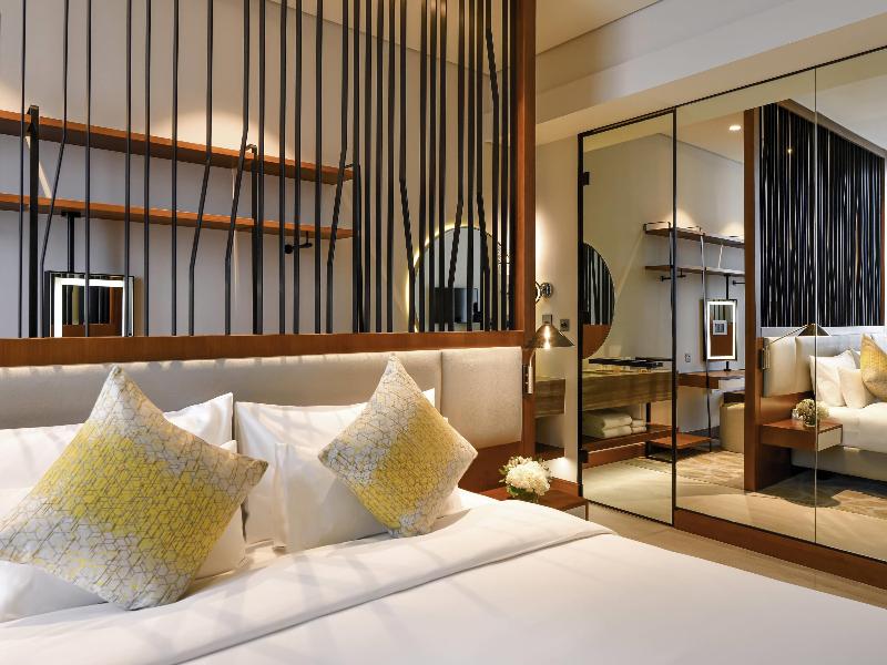 Grand Mercure Dubai City image