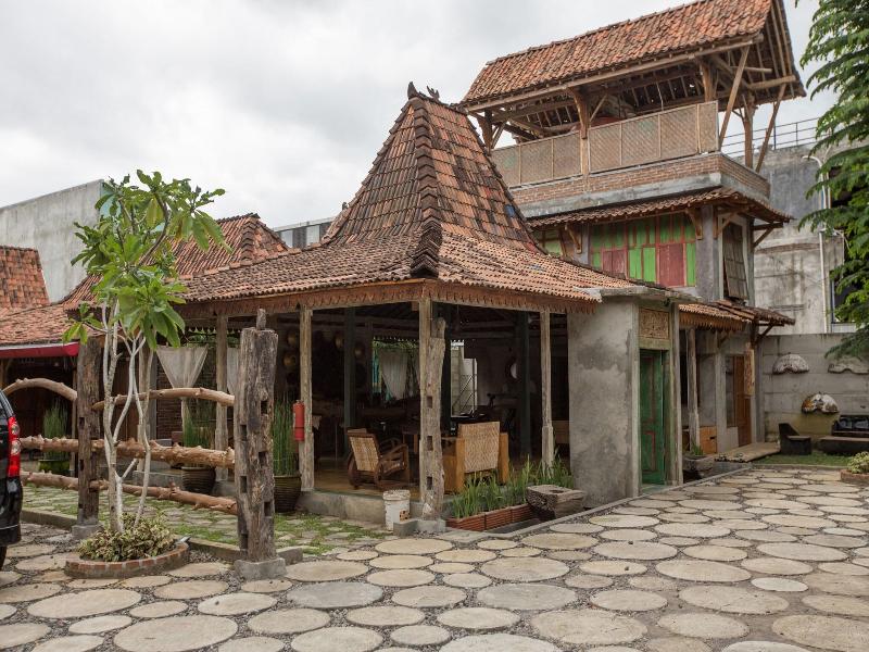 Kampung Lawasan Heritage Cottage image
