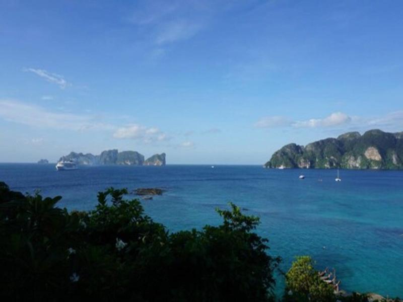 HIP Seaview Resort @ Phi Phi