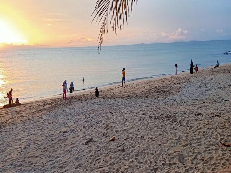 Lanta Paradise Beach Resort