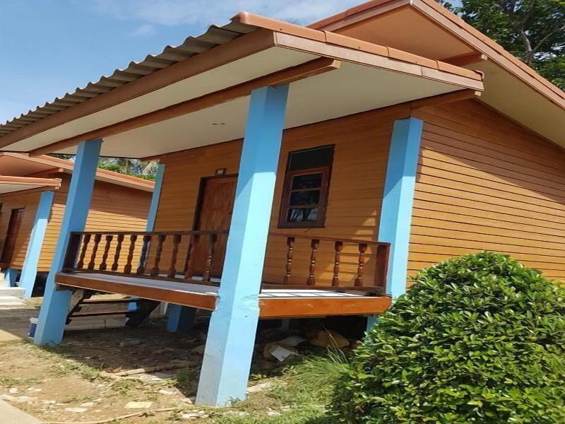Lanta Paradise Beach Resort