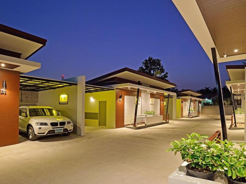 The Rich Resort image