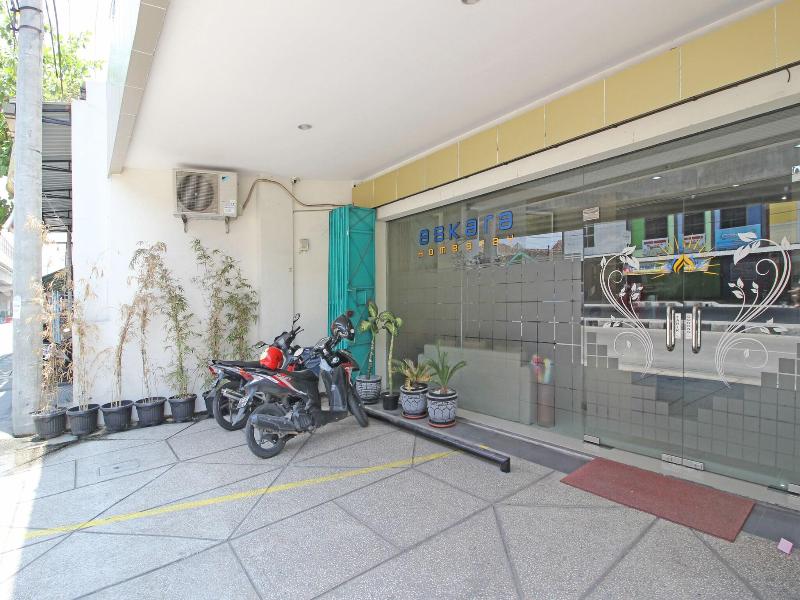 Formerly Reddoorz Near Uns Solo